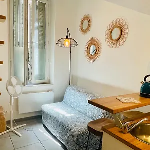  Appartement En Plein Centre De